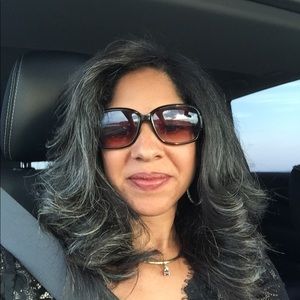 Meet your Posher, Ciara